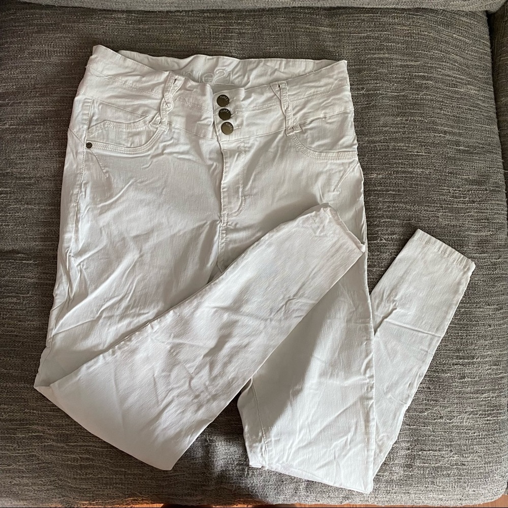 White Stretchy Skinny Jeans